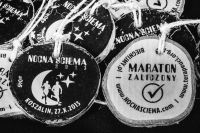 Medale - maraton Nocna Ściema 2013